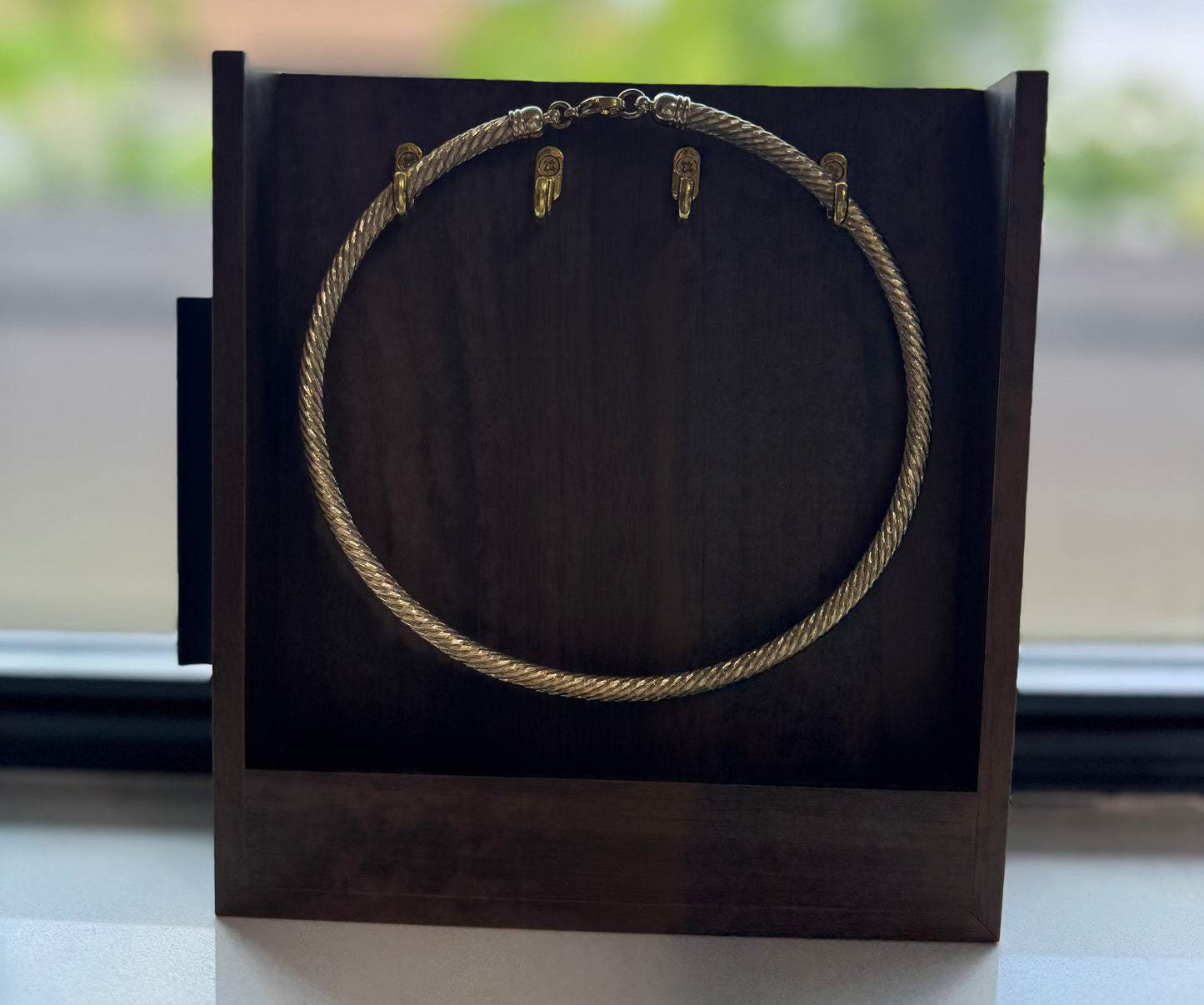 Aro choker