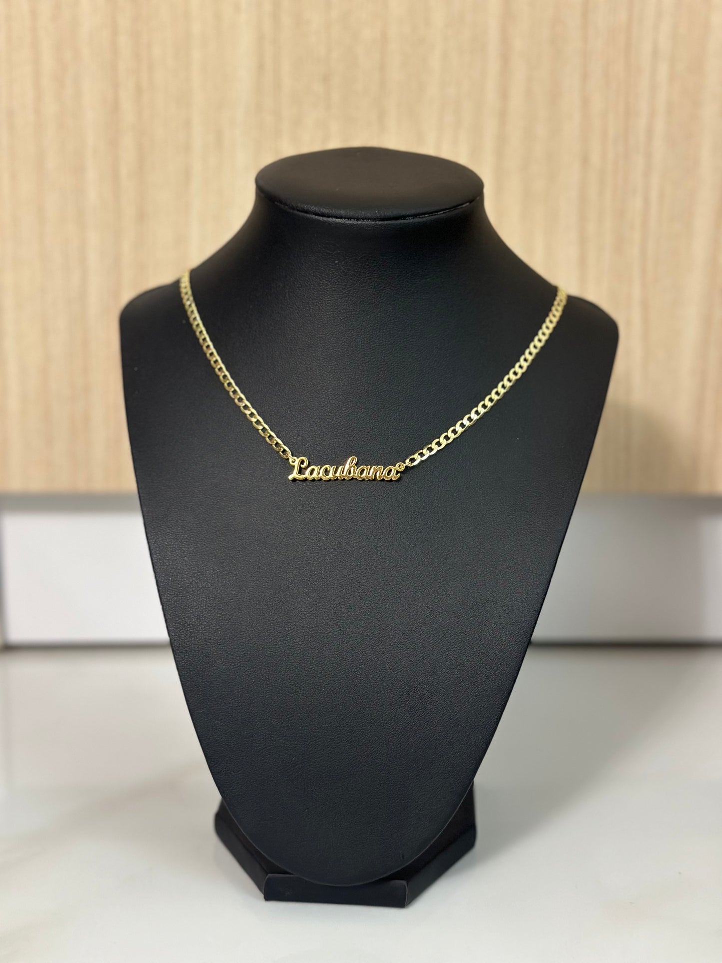 La Cubana , necklace