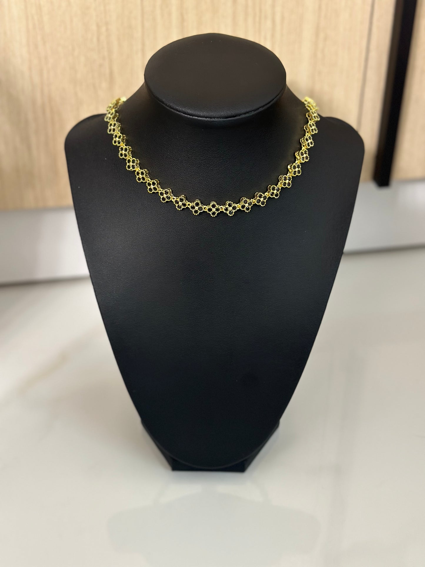 Sofía Bloom / choker